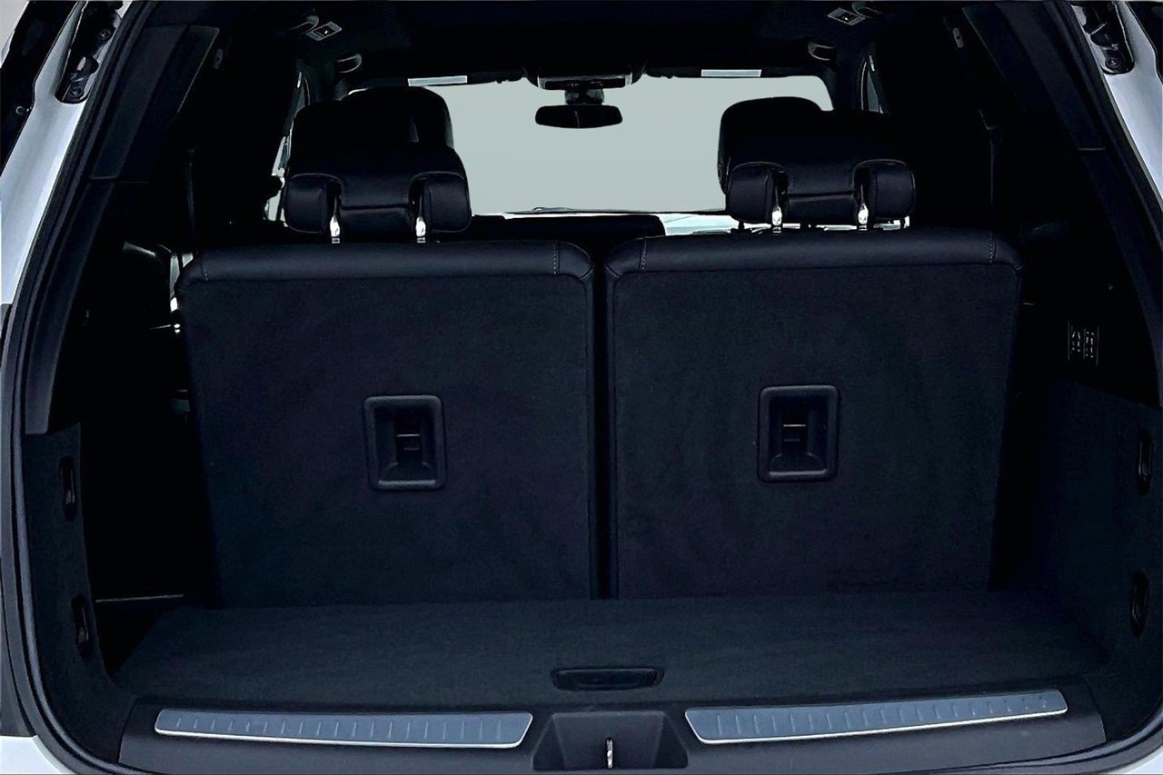 Used 2024 Cadillac XT6 Sport image 27