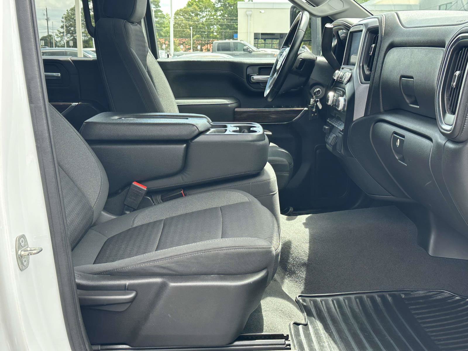 Used 2023 GMC Sierra 2500 SLE AWD/4WD image 6