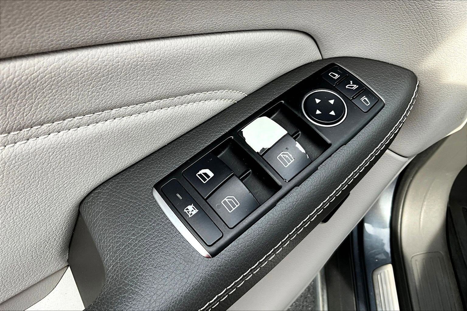 Used 2015 Mercedes-Benz ML 350 2WD image 37