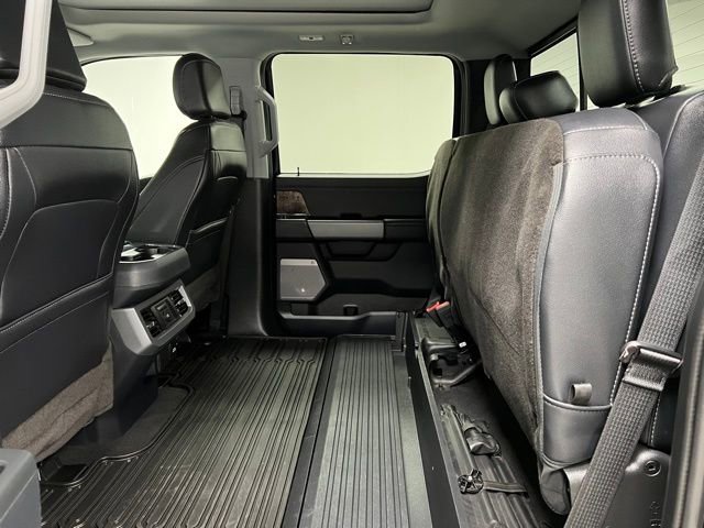 Used 2023 Ford F350 Lariat w/ Tow Technology Package AWD/4WD image 49