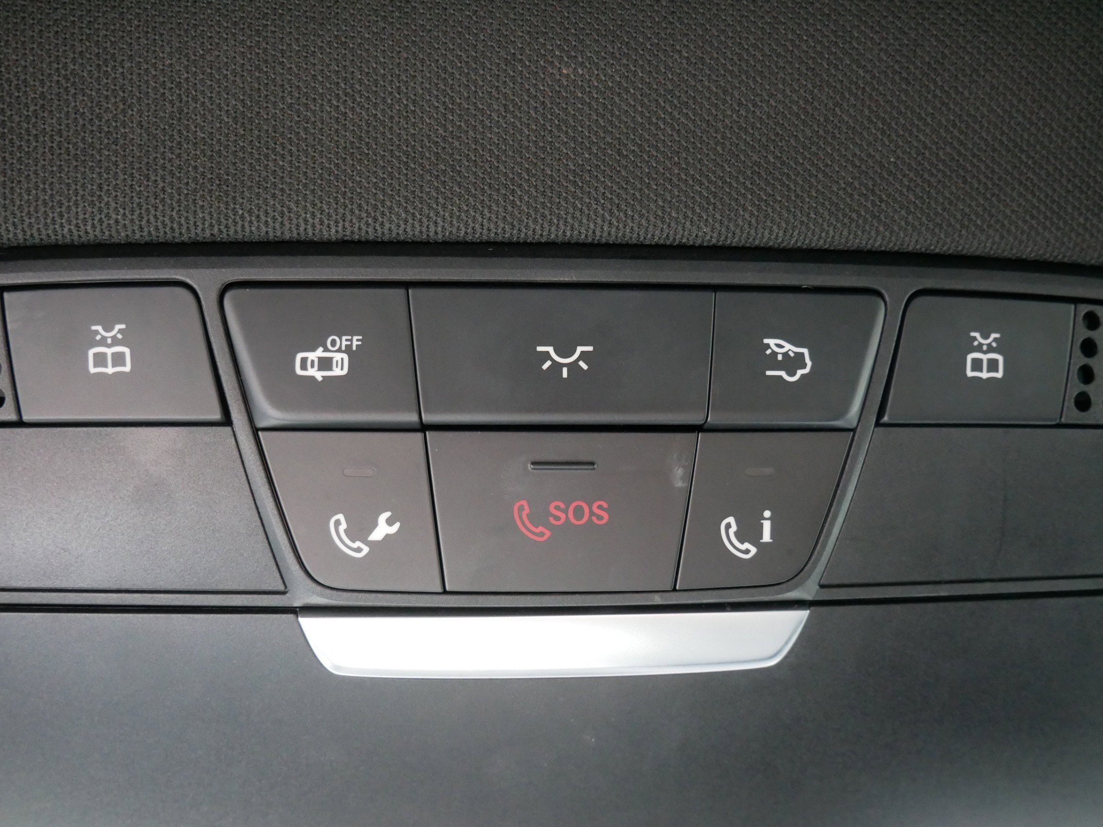 Used 2018 Mercedes-Benz C 300 4MATIC Coupe w/ Multimedia Package image 32