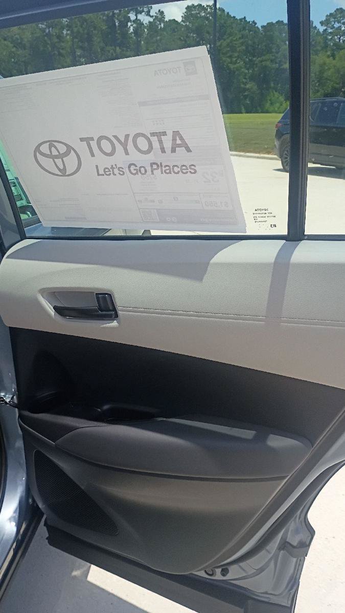 New 2026 Toyota Corolla Cross L FWD image 17