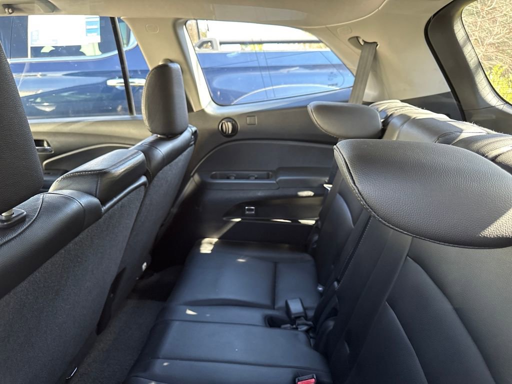 Used 2016 Honda Pilot EX-L image 18