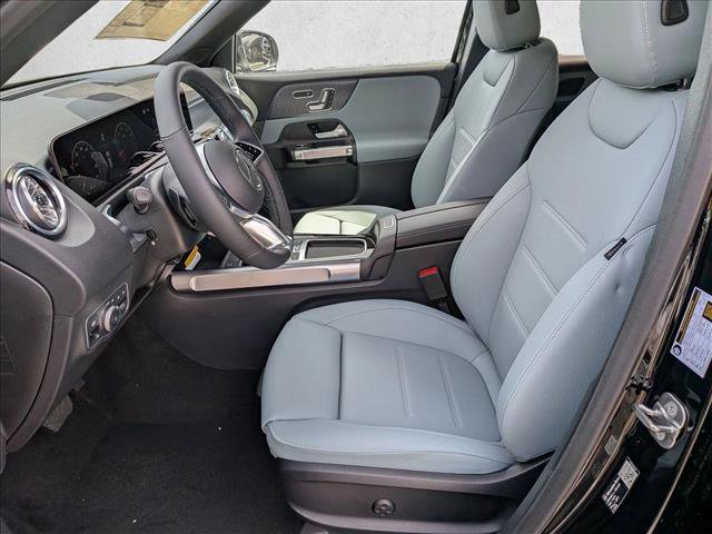 New 2026 Mercedes-Benz GLB 250 4MATIC image 4