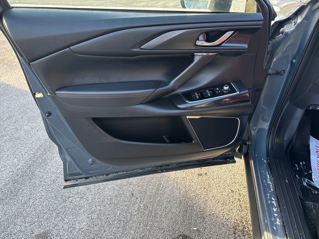 Used 2022 MAZDA CX-9 Carbon Edition image 23