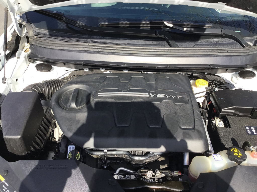 Used 2021 Jeep Cherokee Latitude Lux 80th Anniv w/ Quick Order Package 26U 80TH AWD/4WD image 5
