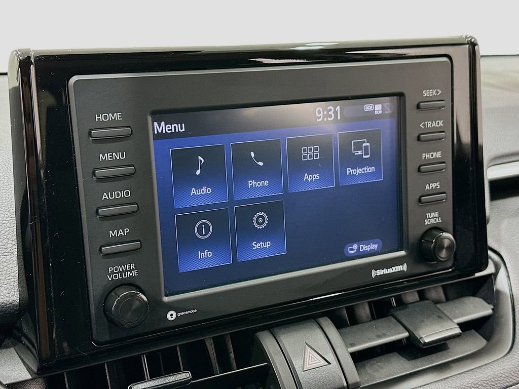 Used 2022 Toyota RAV4 LE FWD image 15