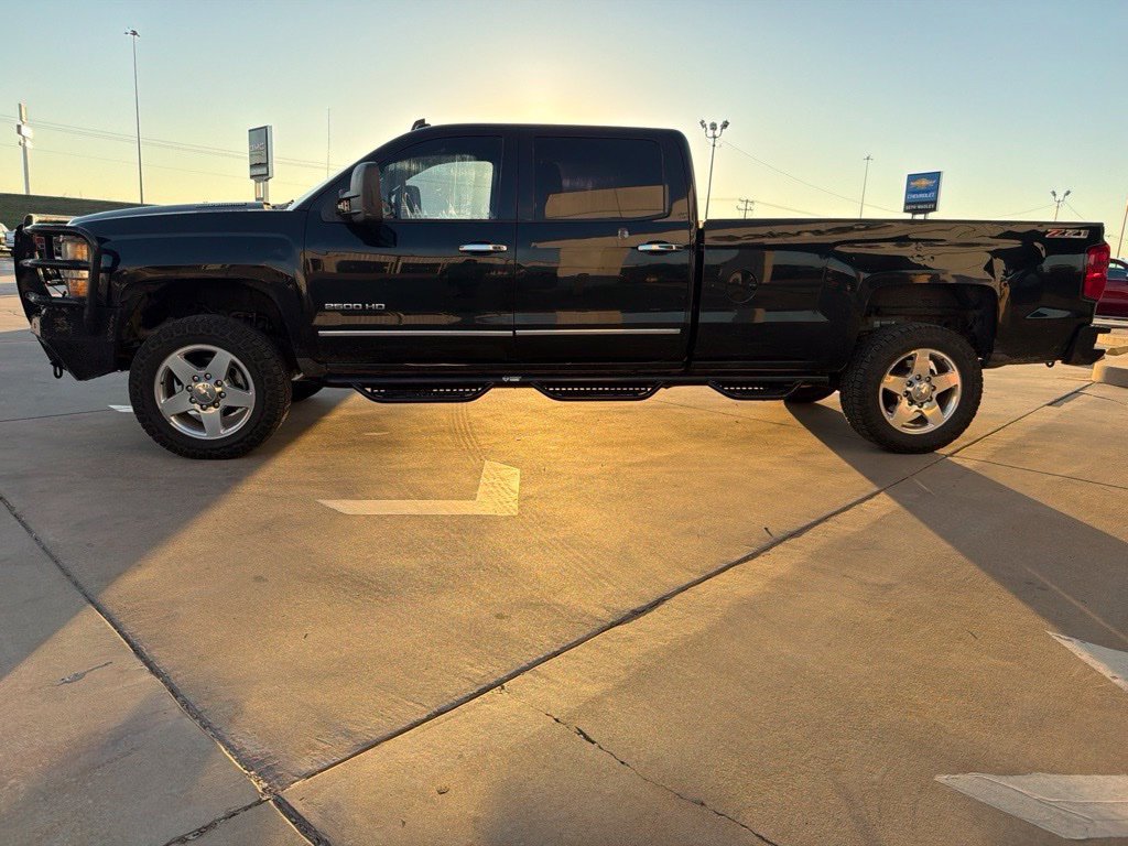 Used 2015 Chevrolet Silverado 2500 LTZ w/ Duramax Plus Package AWD/4WD image 5