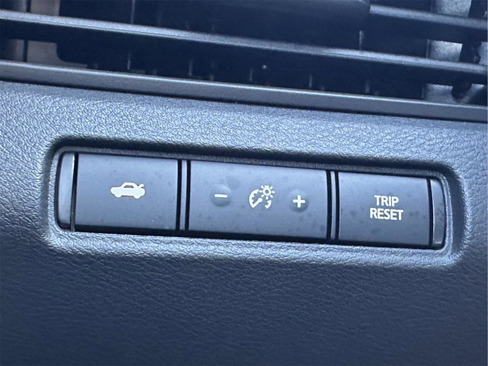 New 2025 Nissan Altima 2.5 S image 28