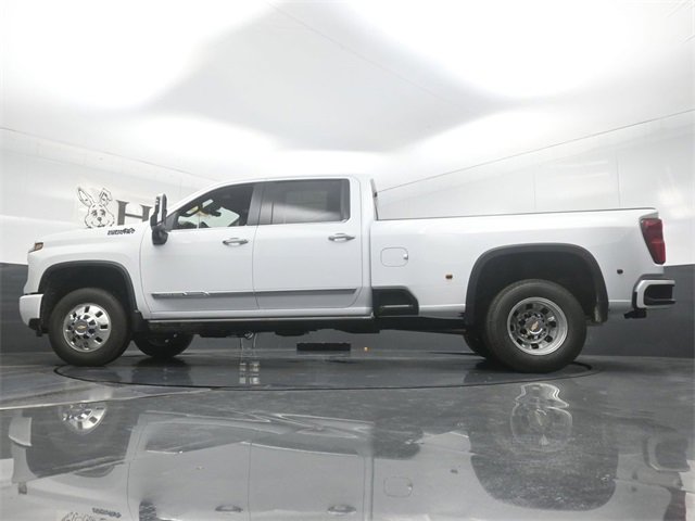 New 2026 Chevrolet Silverado 3500 High Country w/ High Country Premium Package image 33