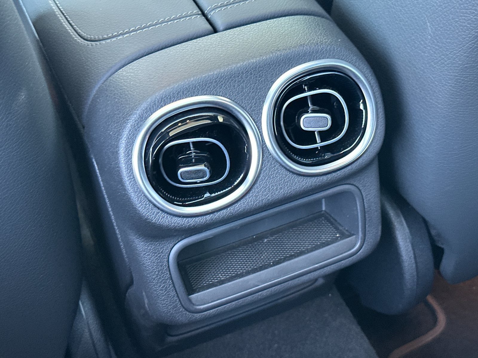 Certified 2026 Mercedes-Benz GLC 300 4MATIC image 14