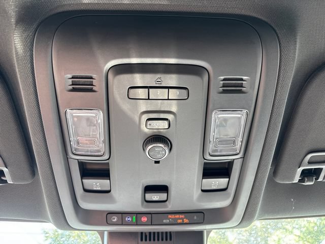 Used 2024 Chevrolet Tahoe RST w/ Sport Performance Package AWD/4WD image 14