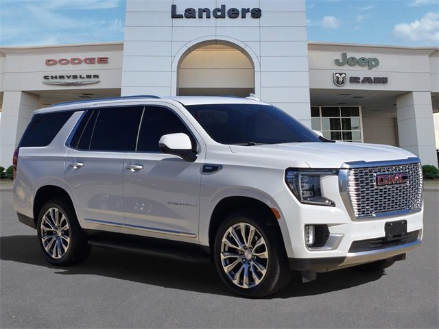 Used 2024 GMC Yukon Denali image 3
