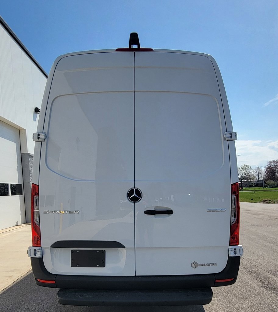 New 2025 Mercedes-Benz Sprinter 2500 image 6