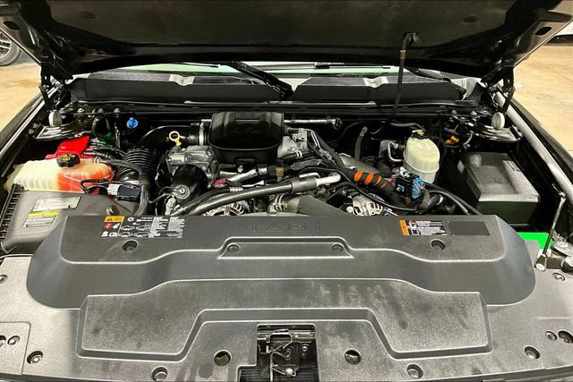 Used 2014 Chevrolet Silverado 2500 W/T w/ Snow Plow Prep Package AWD/4WD image 23