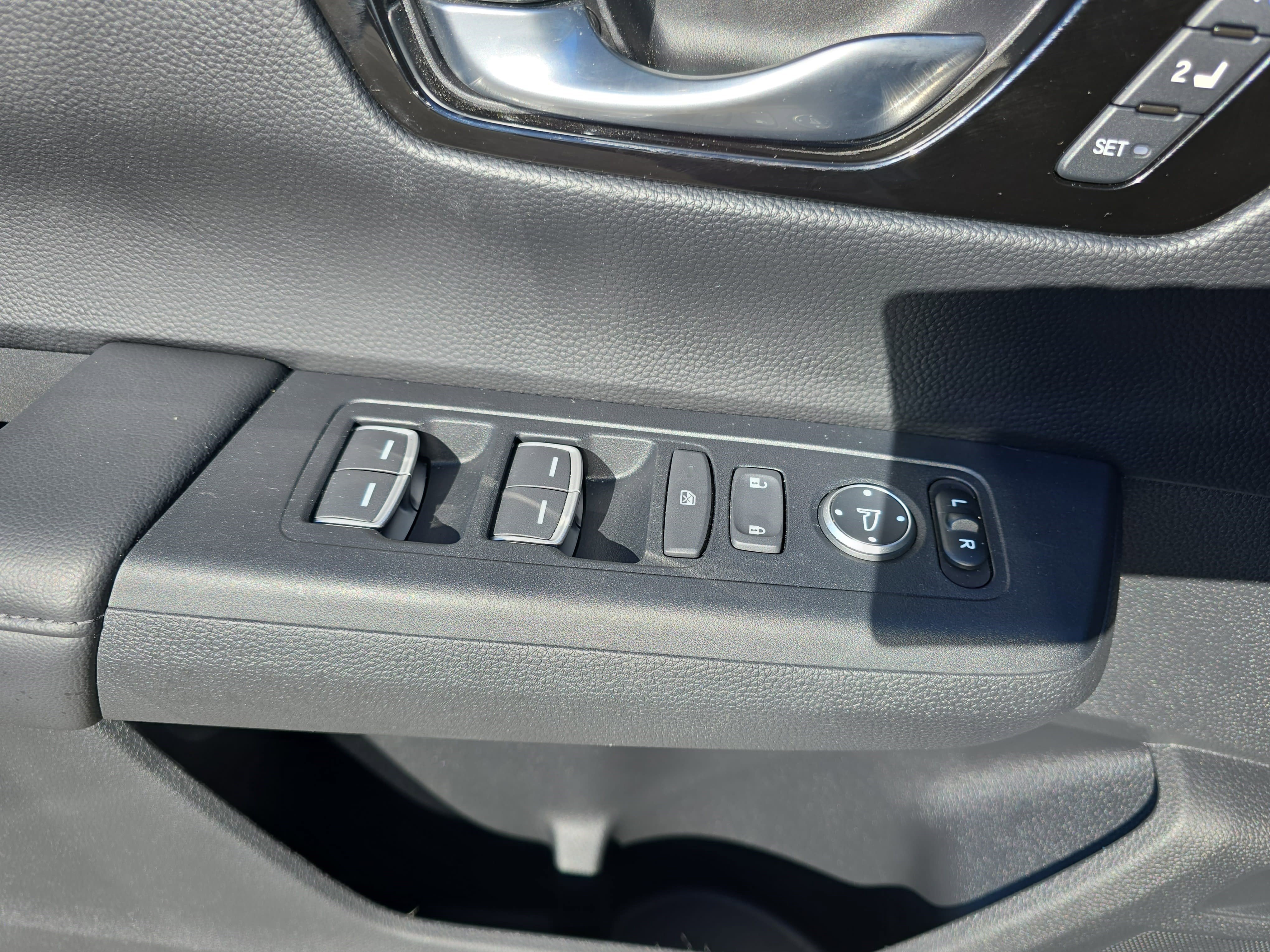 Used 2024 Honda CR-V EX-L image 26