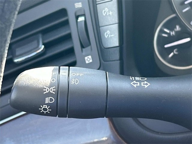 Used 2019 INFINITI Q70 Luxe w/ Proactive Package image 31