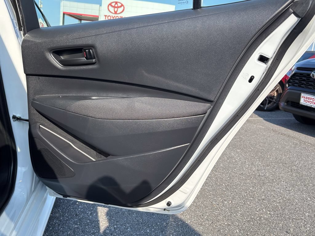Certified 2025 Toyota Corolla LE w/ LE Premium Package FWD image 41