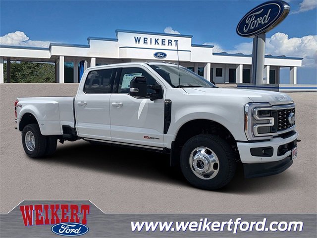 New 2026 Ford F350 Platinum image 1