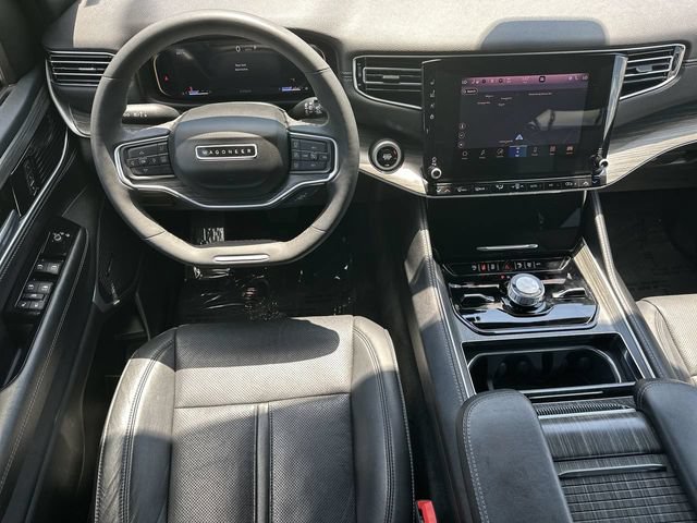 Used 2024 Jeep Wagoneer Series III AWD/4WD image 20