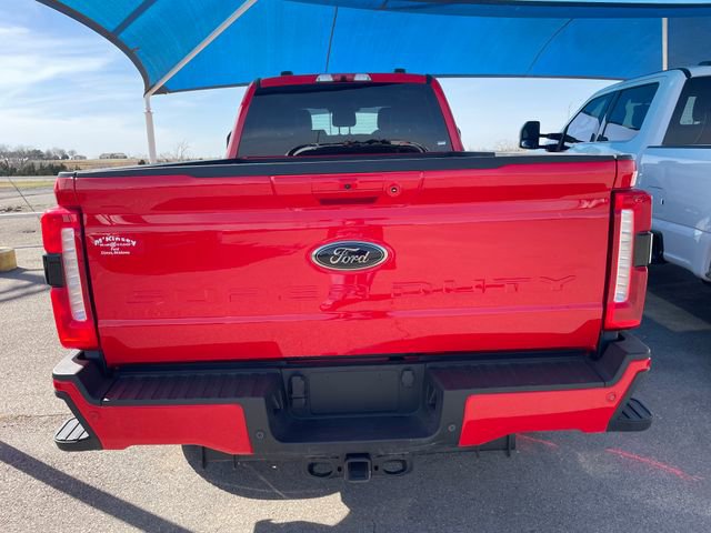 Used 2025 Ford F350 Lariat w/ Black Appearance Package image 8