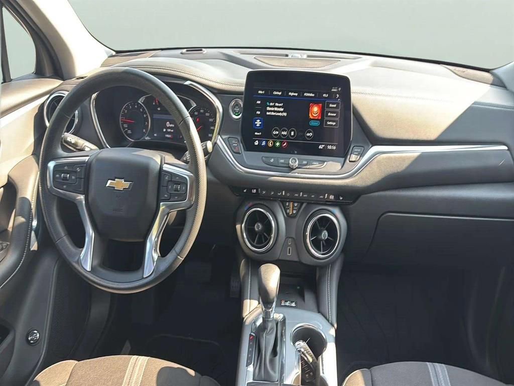 Used 2023 Chevrolet Blazer LT w/ Convenience Package image 13