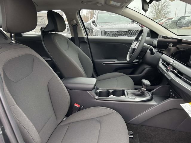 New 2026 Kia K4 LX image 18