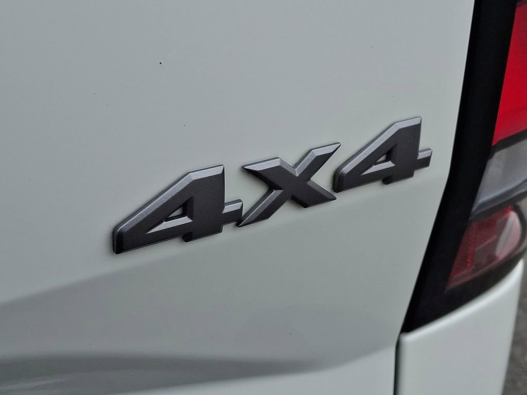 Certified 2024 Nissan Frontier S w/ Technology Package image 28