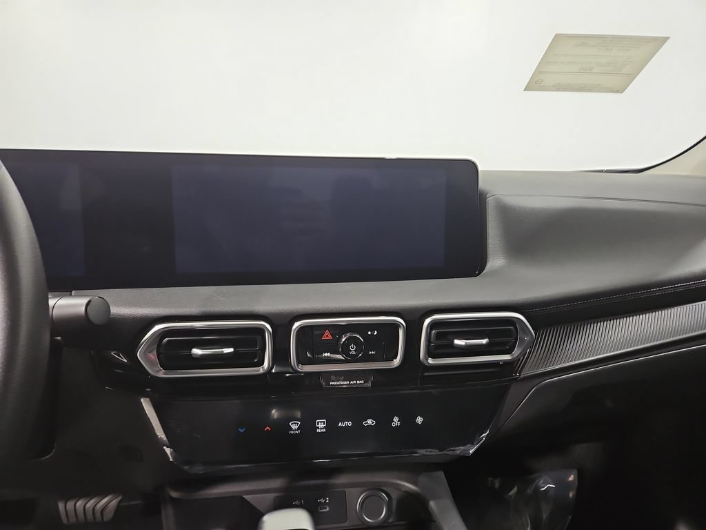 New 2026 Nissan Sentra SV w/ Floor Mat Package FWD image 18