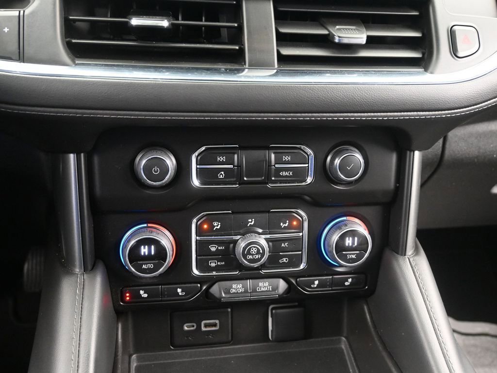 Used 2022 Chevrolet Tahoe Z71 w/ Luxury Package image 18