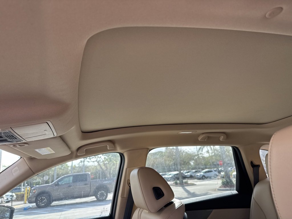 Used 2023 Acura MDX SH-AWD image 5