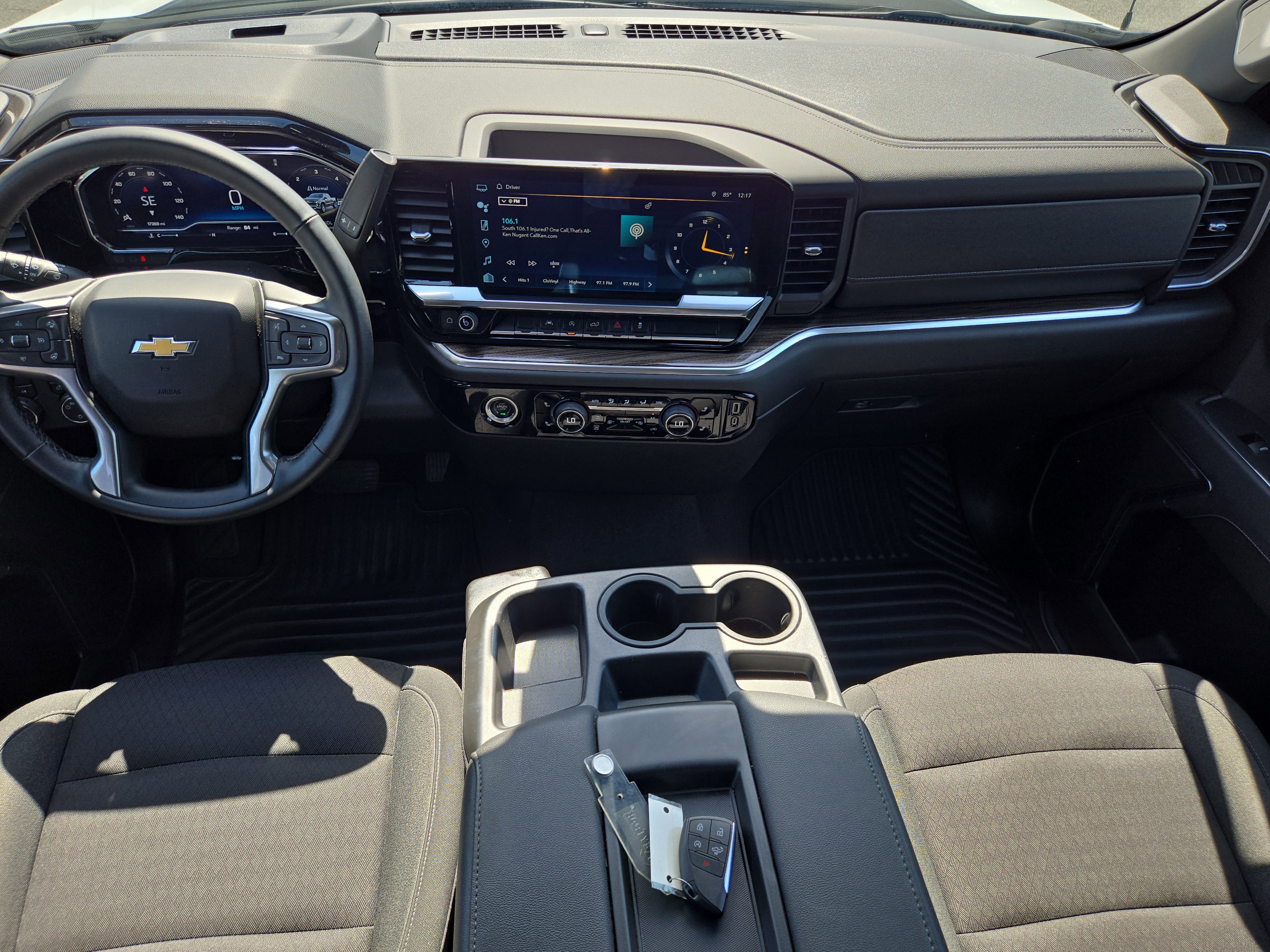 Used 2023 Chevrolet Silverado 1500 LT image 20