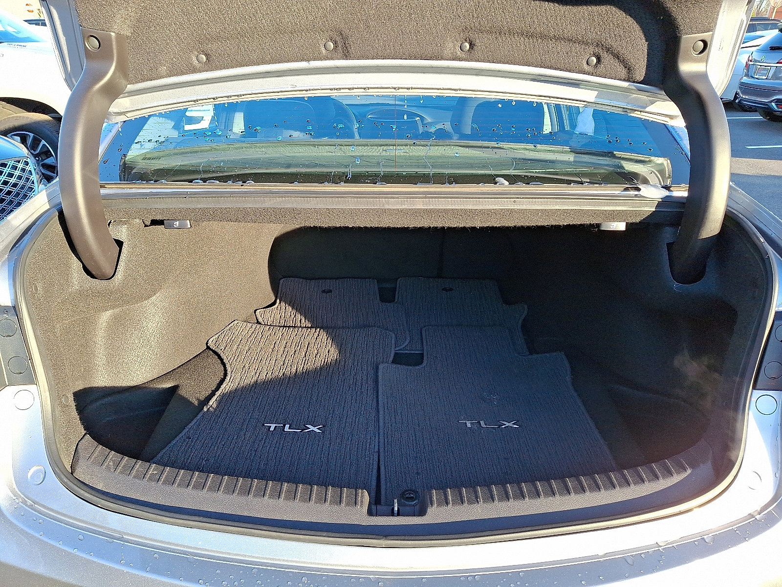 Used 2018 Acura TLX V6 SH-AWD w/ Advance Package image 30