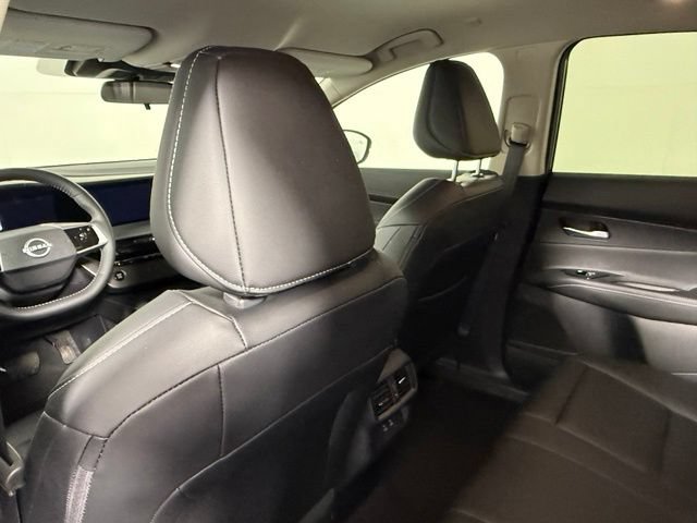 Used 2025 Nissan Murano SV AWD/4WD image 32