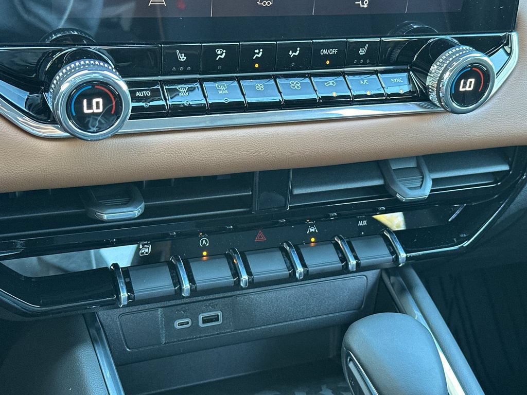New 2026 GMC Canyon AT4 w/ Nightfall Edition AWD/4WD image 22