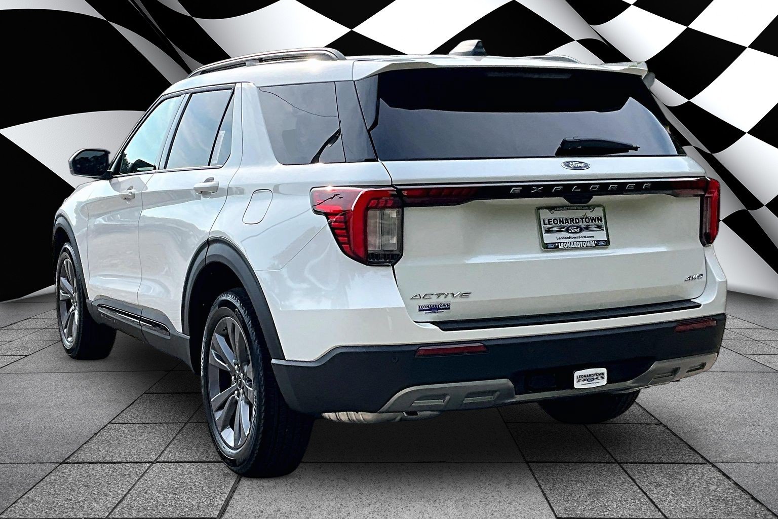 New 2026 Ford Explorer Active w/ Active Comfort Package AWD/4WD image 3