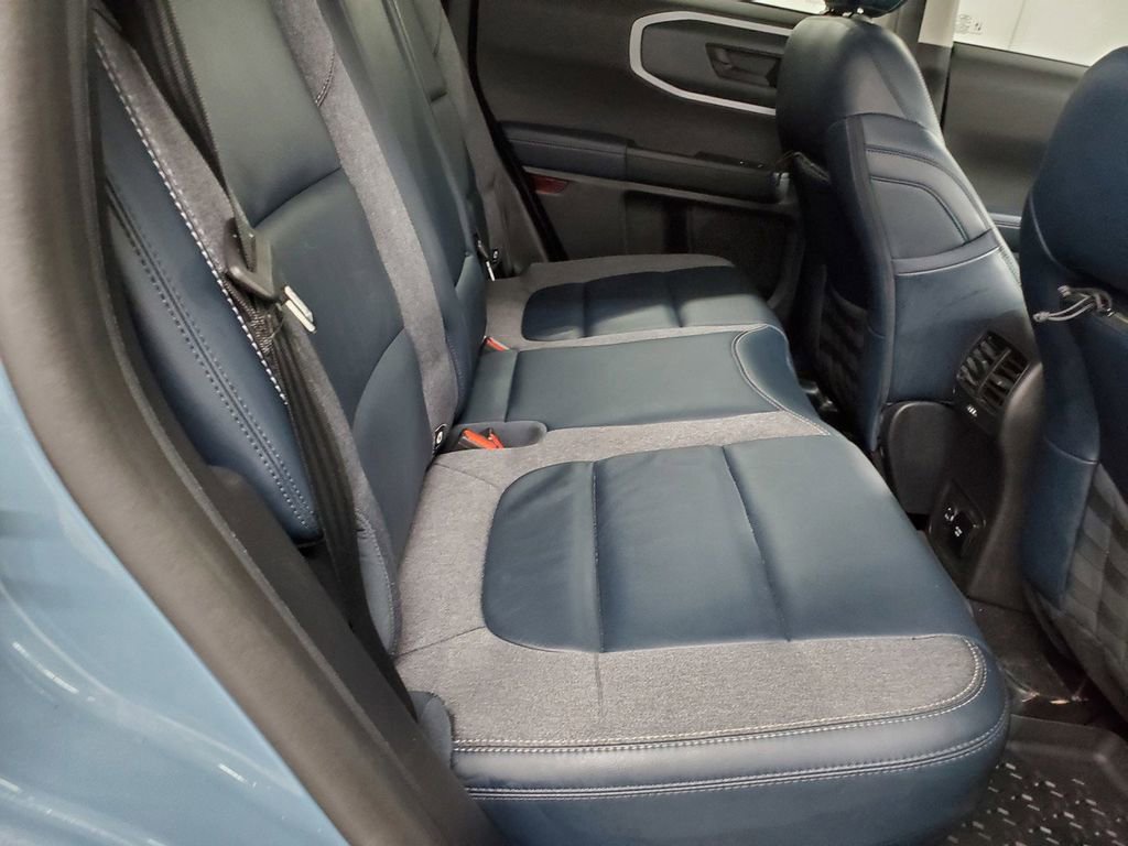 Used 2023 Ford Bronco Sport Outer Banks AWD/4WD image 21