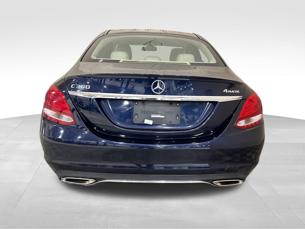 Used 2016 Mercedes-Benz C 300 4MATIC Sedan image 4