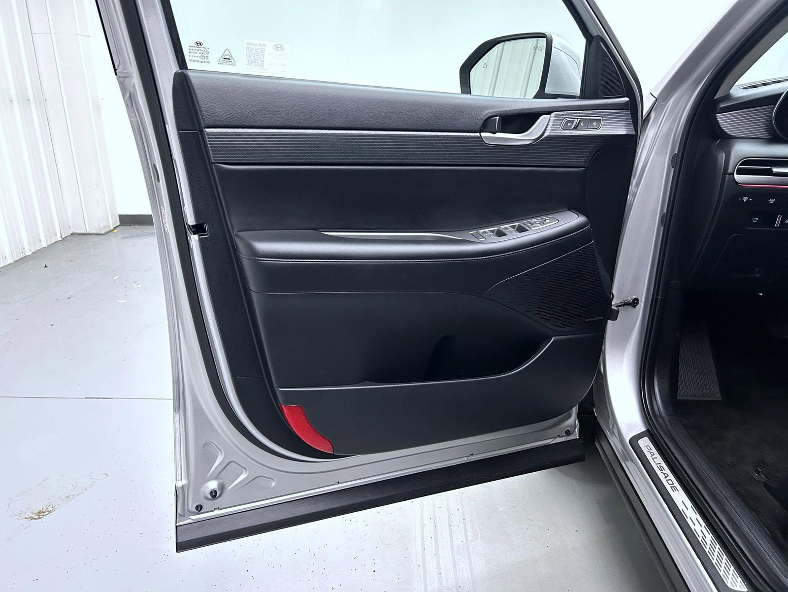 Used 2025 Hyundai Palisade Limited image 9