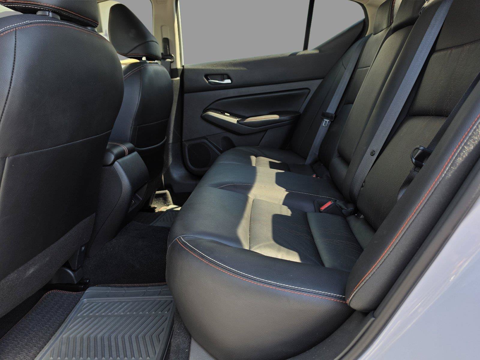 Used 2023 Nissan Altima 2.5 SR w/ SR Premium Package FWD image 21
