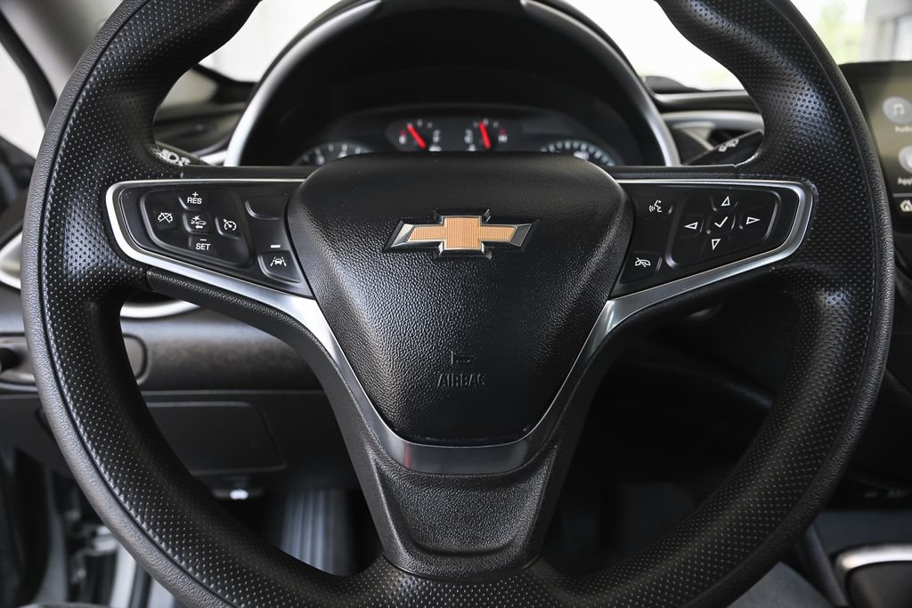 Used 2024 Chevrolet Malibu LT FWD image 23