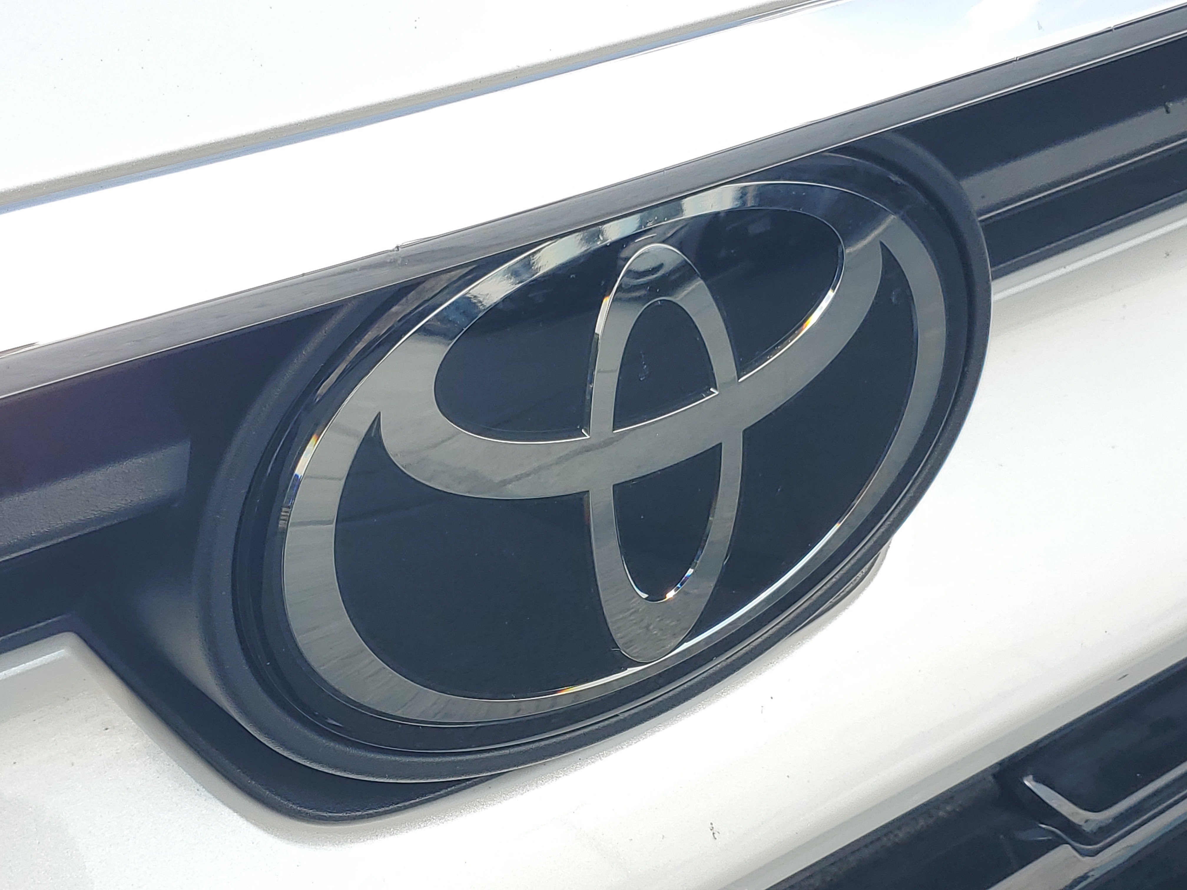 Certified 2024 Toyota Grand Highlander AWD image 7