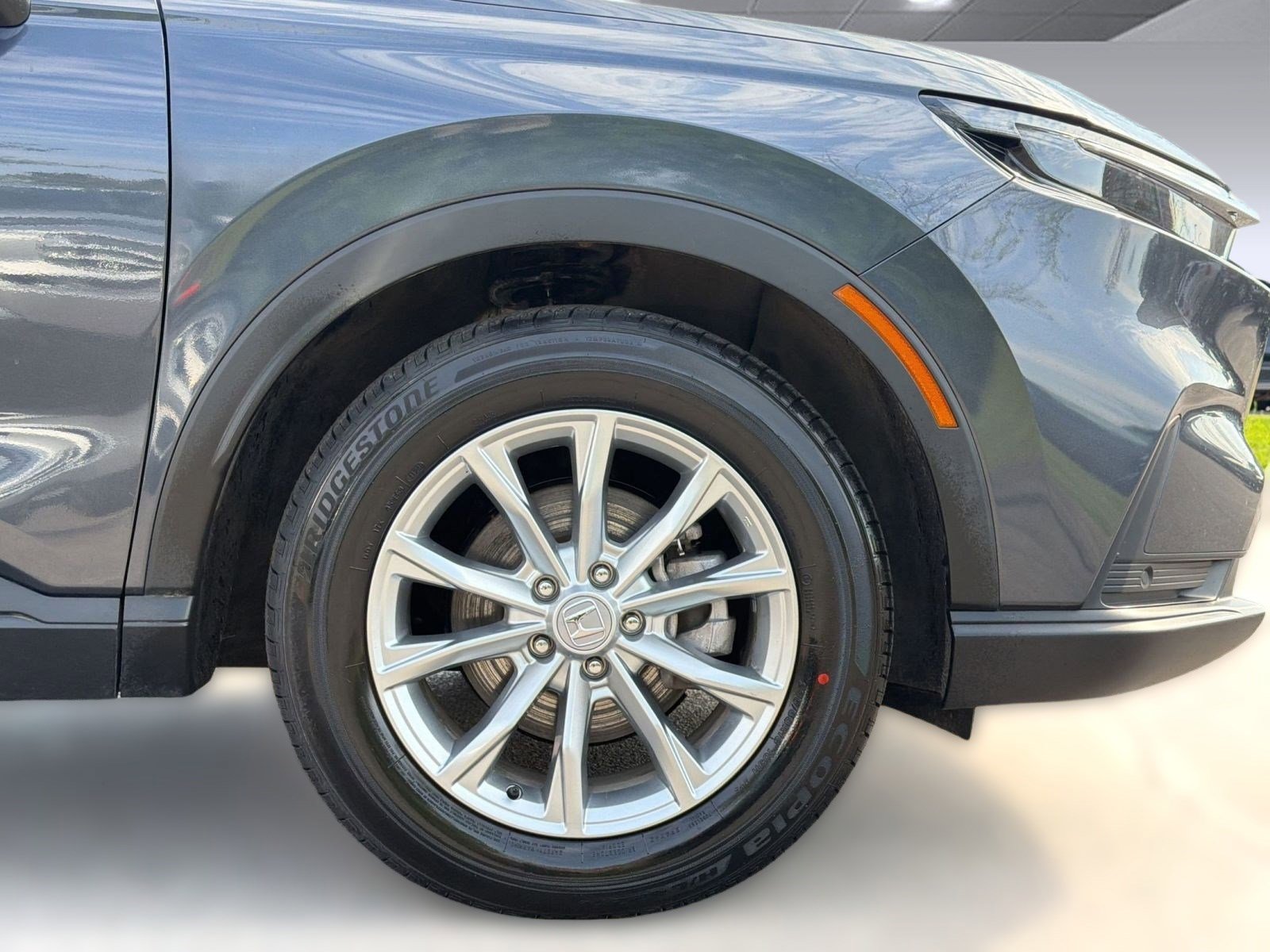 Used 2025 Honda CR-V EX-L image 11