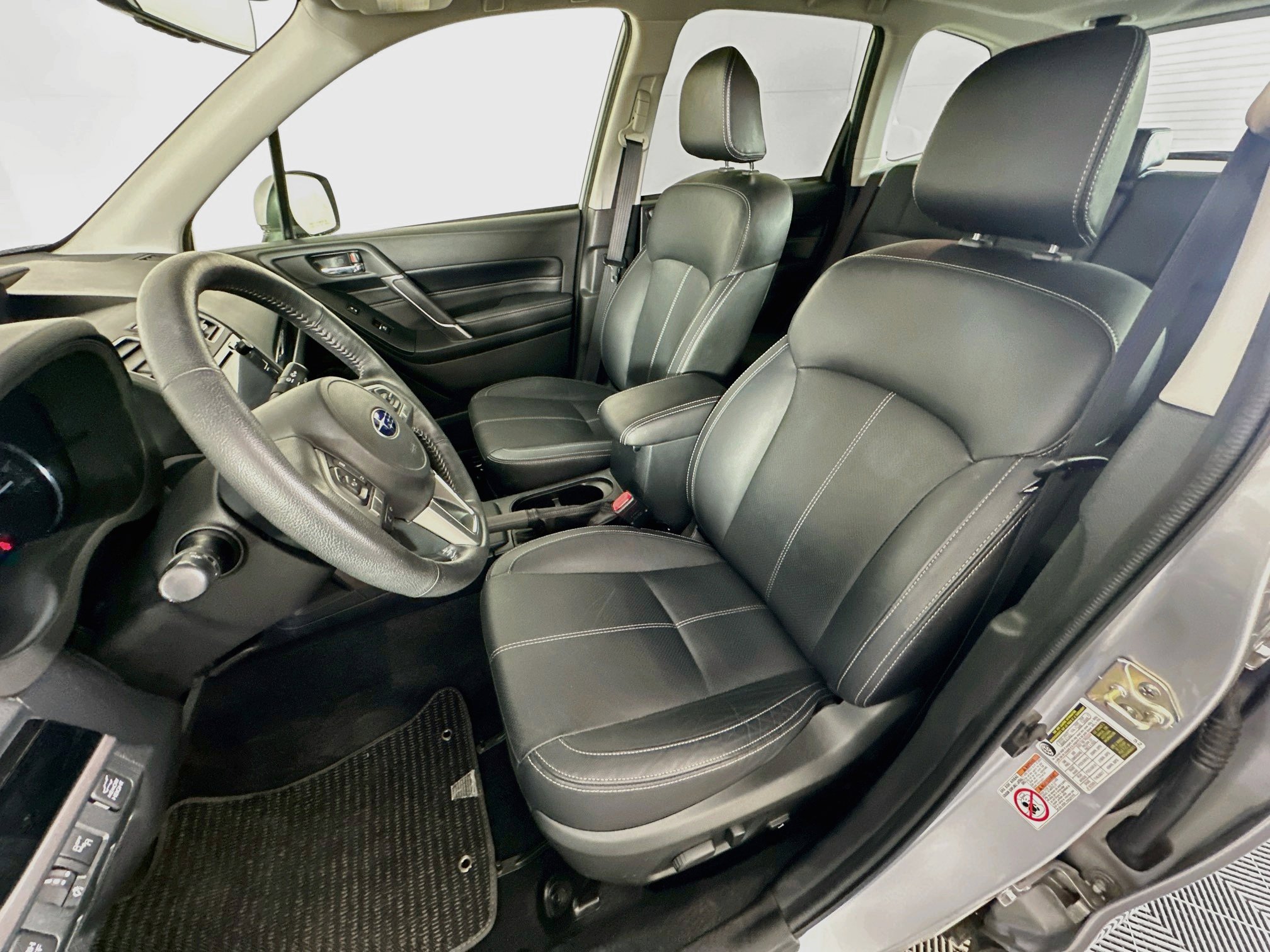 Used 2018 Subaru Forester 2.5i Touring w/ Popular Package #2 AWD/4WD image 13