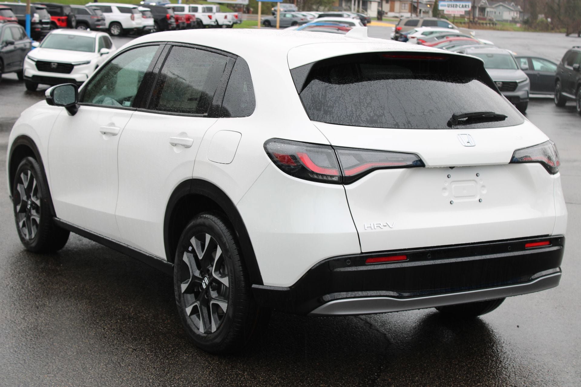 New 2026 Honda HR-V EX-L image 11