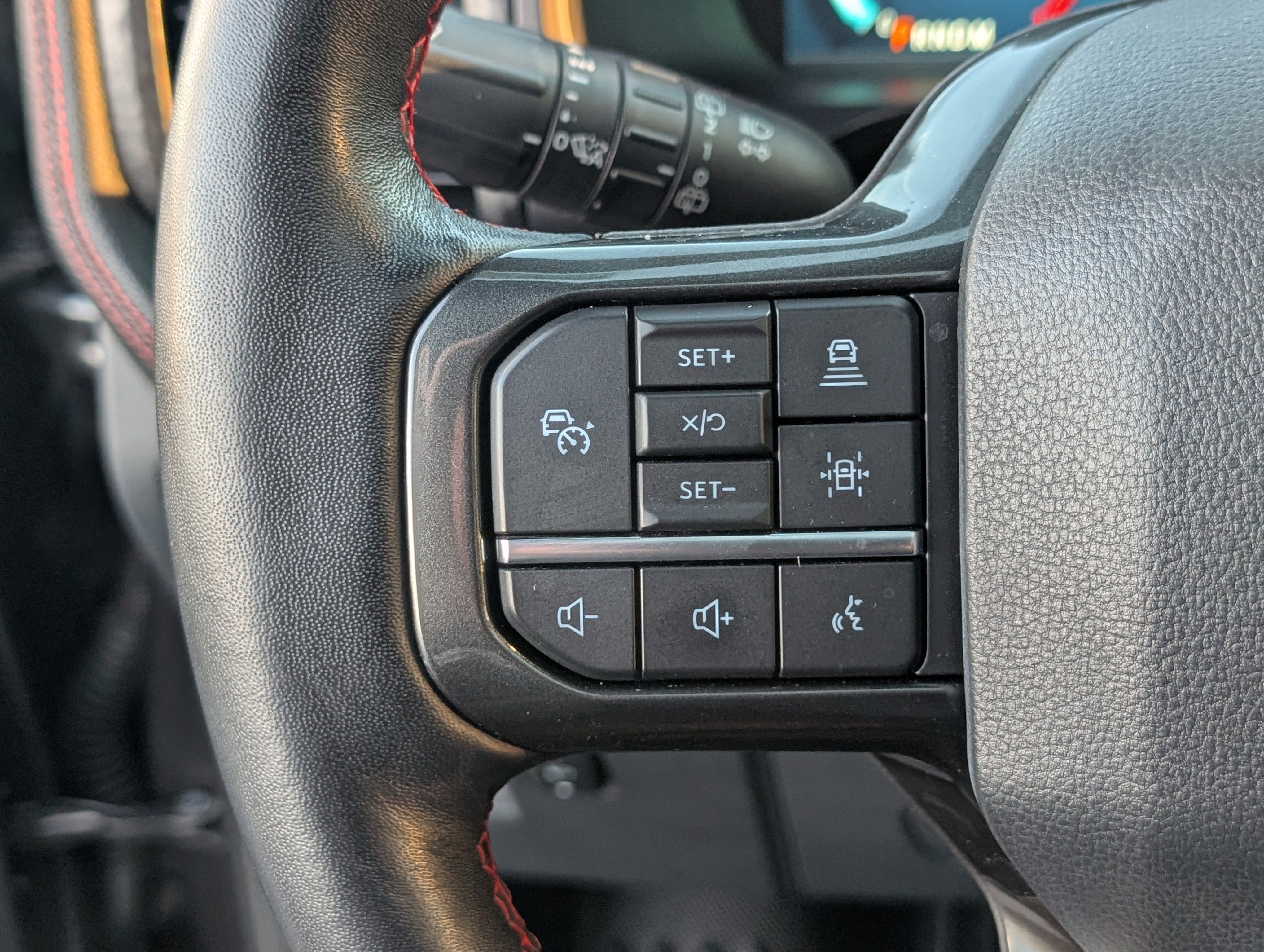 Used 2022 Ford Expedition Max Limited image 27