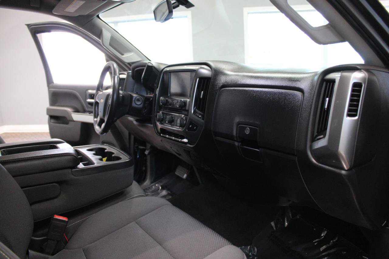 Used 2018 Chevrolet Silverado 2500 LT w/ LT Convenience Package AWD/4WD image 13