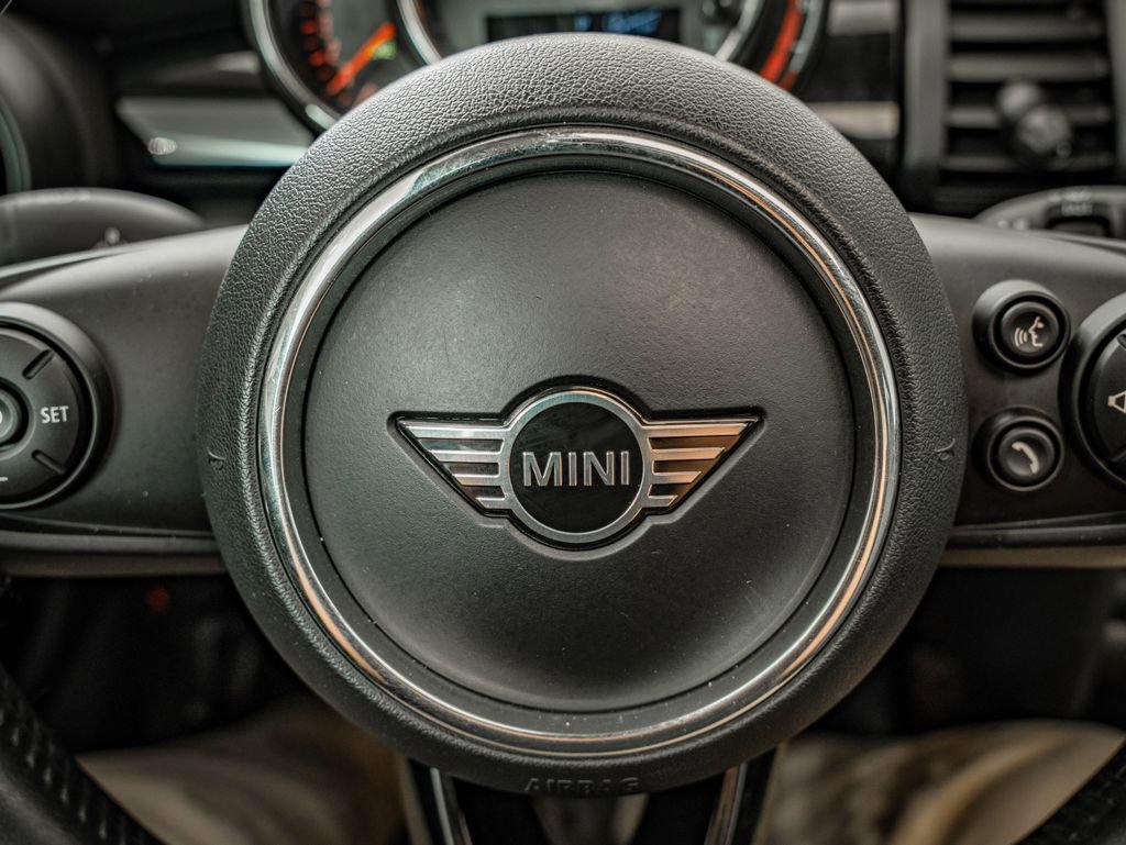 Used 2019 MINI Cooper 2-Door Hardtop FWD image 28
