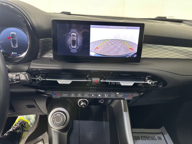 Used 2024 Alfa Romeo Tonale Ti w/ Premium Interior Package image 21