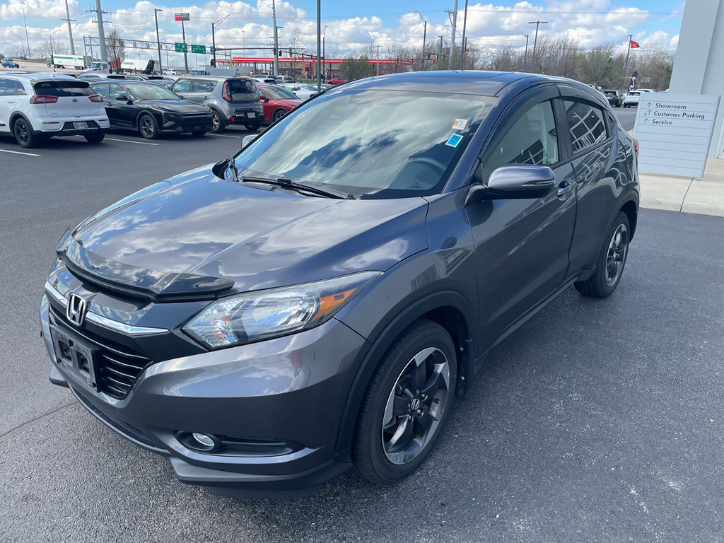 Used 2018 Honda HR-V EX image 2
